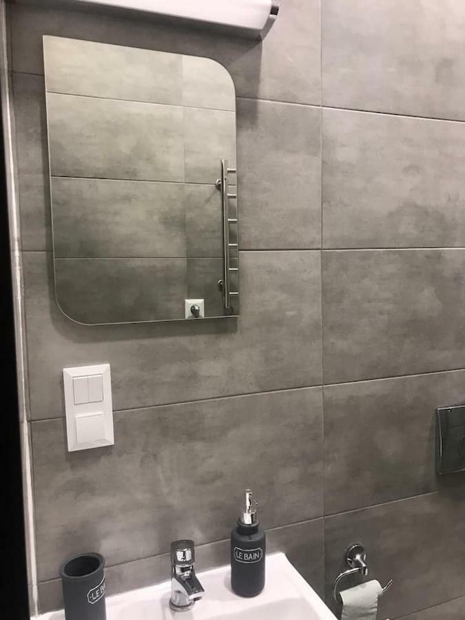 New Appartment-Studio Іn The Center Of 리비프 외부 사진