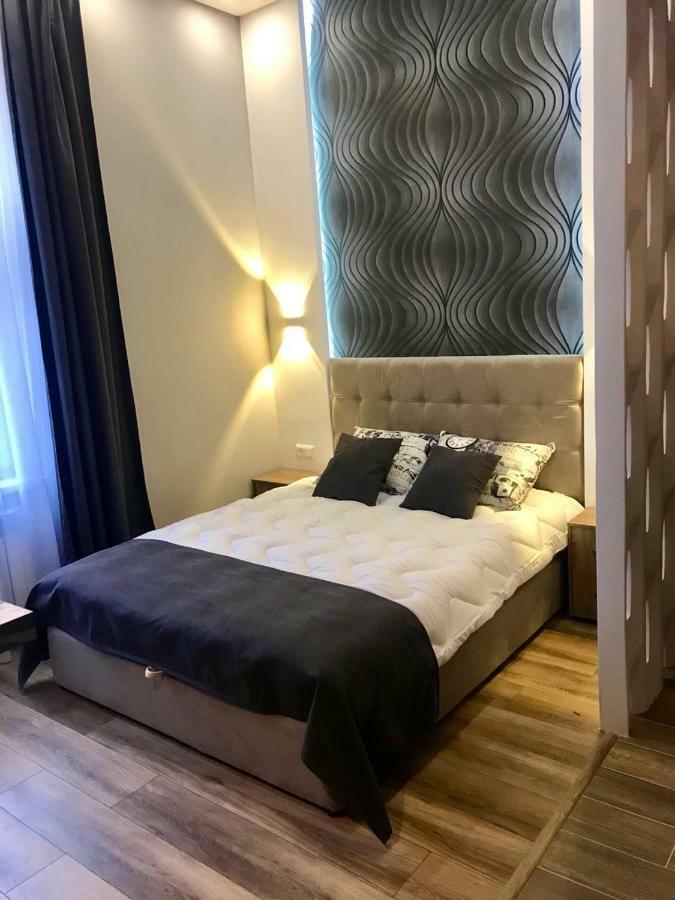 New Appartment-Studio Іn The Center Of 리비프 외부 사진